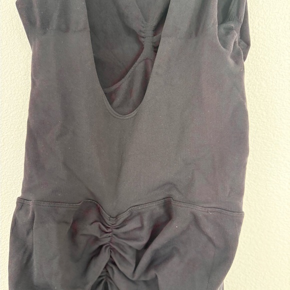 SKIMS Black Sculpting Jumpsuit - Picture 5 of 7